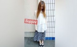 FC2PPV 1351392 限定顔出しMissAV-新上市！【個人】旧知の友人の奥さん（新作と過去作6本）