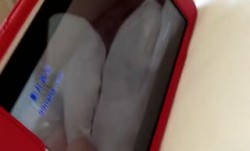 艺校高gao颜值漂亮美女和男友酒jiu店开房,边看色se情片边𝕄𝕚𝕤𝕤𝔸𝕍操𝕄𝕚𝕤𝕤𝔸𝕍操,一时兴起模仿影片姿势把美女逼毛刮干净后再狠狠爆插,国语!