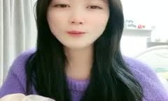 超清纯校花--夏天的夏❤️，颜值、身𝕄𝕚𝕤𝕤𝔸𝕍shen材让人看了直流口水，声音温柔听她聊天就是心情舒畅，揉奶露毛真好看！(2)