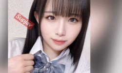 FC2PPV 3238612 MissAV-新上市！【処女喪失から伝説へ】めるちゃんに憧れてDMをしてきた超のつく危険ロ リ娘は頭の中がエロでいっぱいの伝説級