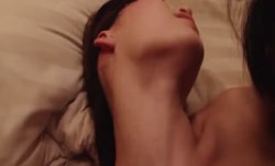 EYAN-012ロイヤルビッチガーデン肉感と体液をド迫力で描き切った豪快ビッチ人妻コミックを完全実写化！蓮実クレア