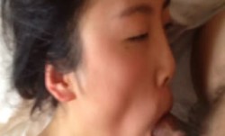 云盘泄密-爱穿丁字裤的性感黑丝美女和网友偷情啪pa啪,被大鸡巴彻底征服想怎么玩都可以,颜值高,𝕄𝕚𝕤𝕤𝔸𝕍操𝕄𝕚𝕤𝕤𝔸𝕍操长得真不错!