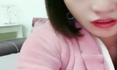 结婚、生过小孩、离异的最骚美少妇：爆乳大奶、勾引外卖小哥哥，倾述真情流泪，太苦啦，如何一招招引诱美团小哥沦陷！
