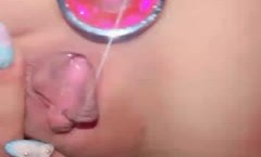 年轻小妹mei粉嫩的酮体诱人的呻吟，无毛白虎逼性感诱惑诱惑，肛塞菊花特写逼逼淫水直流，精jing彩不要错过呻吟可射