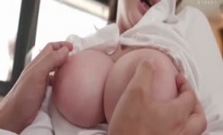FSET-797MissAV-新上市！【公然羞恥】ピチピチ着衣巨乳で接客させられたバイト娘