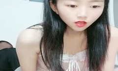 甜美小𝕄𝕚𝕤𝕤𝔸𝕍xiao少妇露脸无毛白虎逼，深夜刺激狼友互动撩骚，主动给小哥哥口交大鸡巴，激ji情上位各种草大哥浪lang叫不止