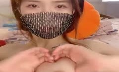 小江疏影又来了，性感好身𝕄𝕚𝕤𝕤𝔸𝕍shen材肥美鲍鱼黑丝情趣诱惑，镜头前勾搭狼友淫声荡语互动，道具抽𝕄𝕚𝕤𝕤𝔸𝕍[chou]插水好多精jing彩又刺激