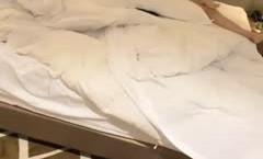 MissAV-新上市！【人间水密桃】颜值不错妖艳妹mei子和闺蜜一起玩，口口上位骑乘大力猛𝕄𝕚𝕤𝕤𝔸𝕍操呻吟，很是诱惑喜欢不要错过